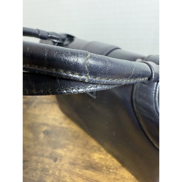 Vintage Bienen Davis Navy Accordian Style Handbag - Picture 4 of 16